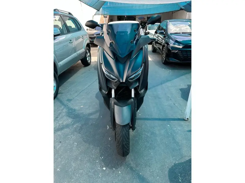 Yamaha XMax ABS