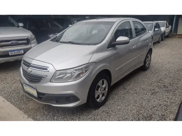 Carro Chevrolet Onix 2014 1.0 LT SPE/4