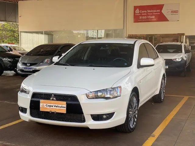 Carro Mitsubishi Lancer 2019 2.0 16V HL-T CVT