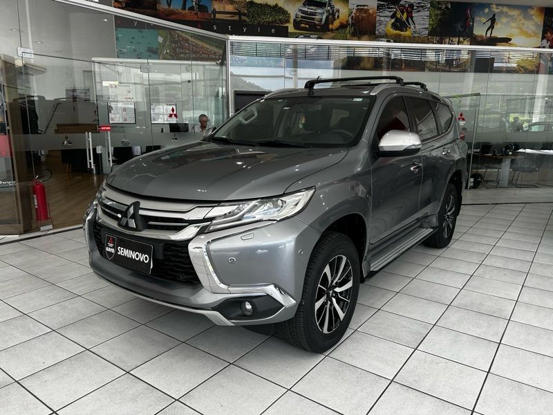 Pajero Sport 2.4 DI-D HPE Auto 4WD 