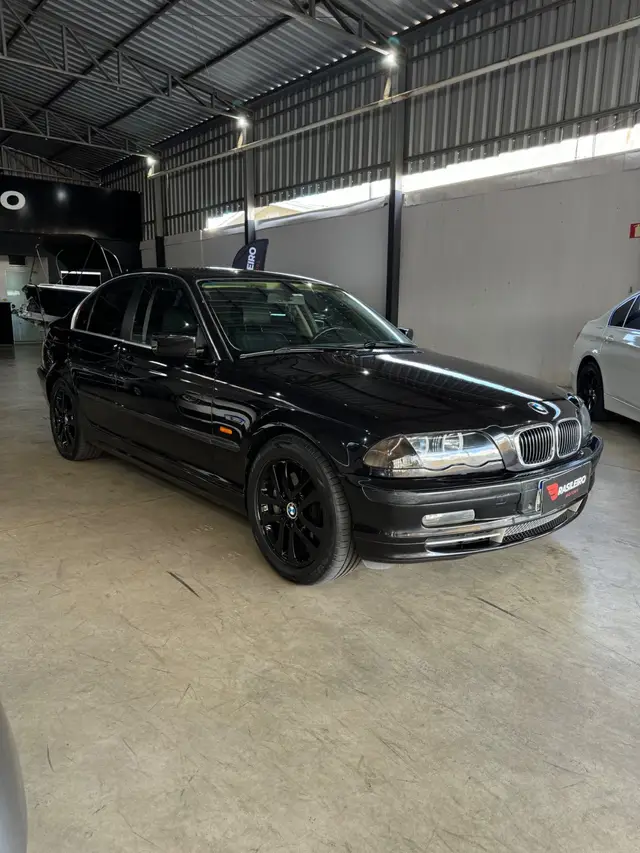 Carro BMW 330i 2001 330ia 3.0 24V Motorsport