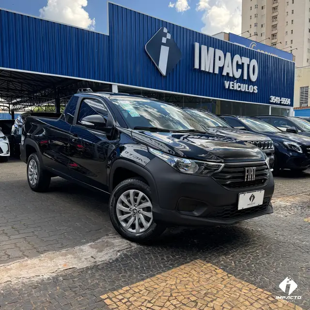 Carro Fiat Strada 2025 Endurance 1.3 Flex 8V CS