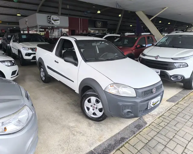 Carro Fiat Strada 2018 Hard Working 1.4 (Flex) (Cabine Simples)