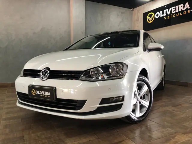 Carro Volkswagen Golf 2015 Comfortline 1.4 TSi