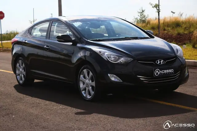 Carro Hyundai Elantra 2013 Sedan GLS 2.0L 16v (Flex) (Aut)