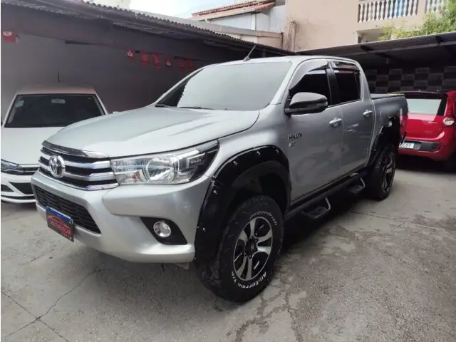 Carro Toyota Hilux Cabine Dupla 2018 Hilux 2.7 SR CD 4x2 (Flex)