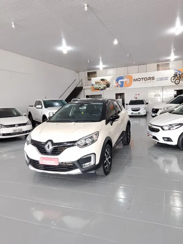 Carro Renault Captur 2019 Intense 1.6 16v SCe CVT (Flex)