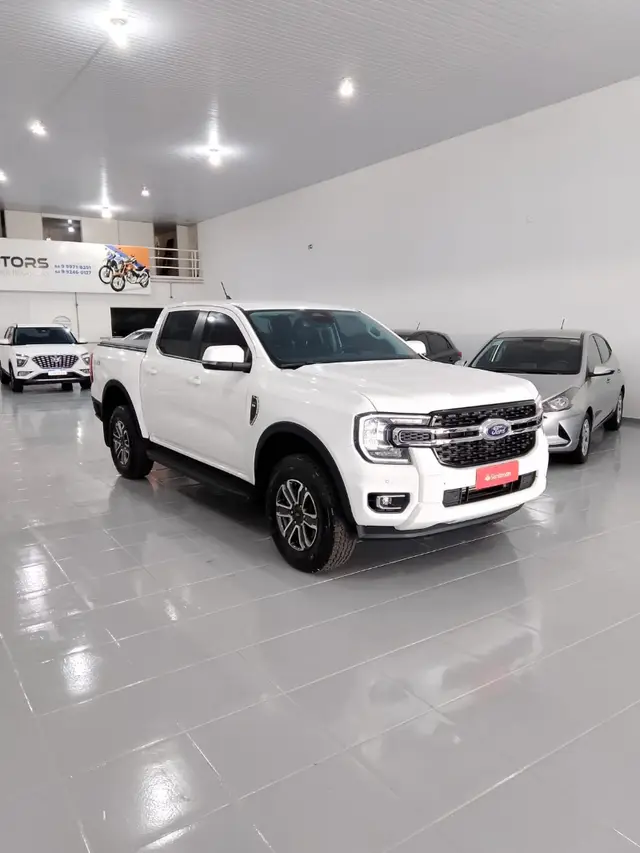 Carro Ford Ranger Cabine Dupla 2024 XLT 3.0