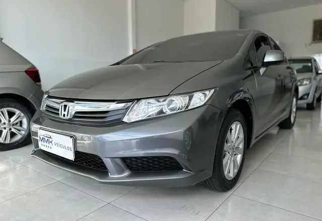 Carro Honda Civic 2013 New  LXS 1.8 16V i-VTEC (Aut) (Flex)