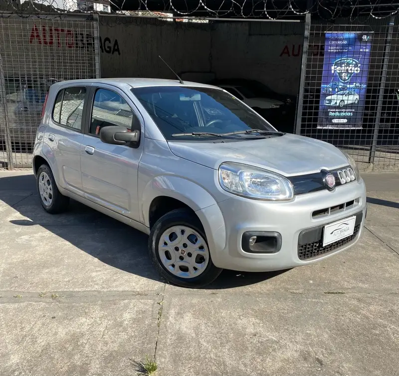 Fiat Uno Evolution 1.4 8V (Flex) 4p