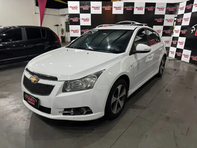 Carro Chevrolet Cruze Sport6 2014 LT 1.8 16V Ecotec (Flex)