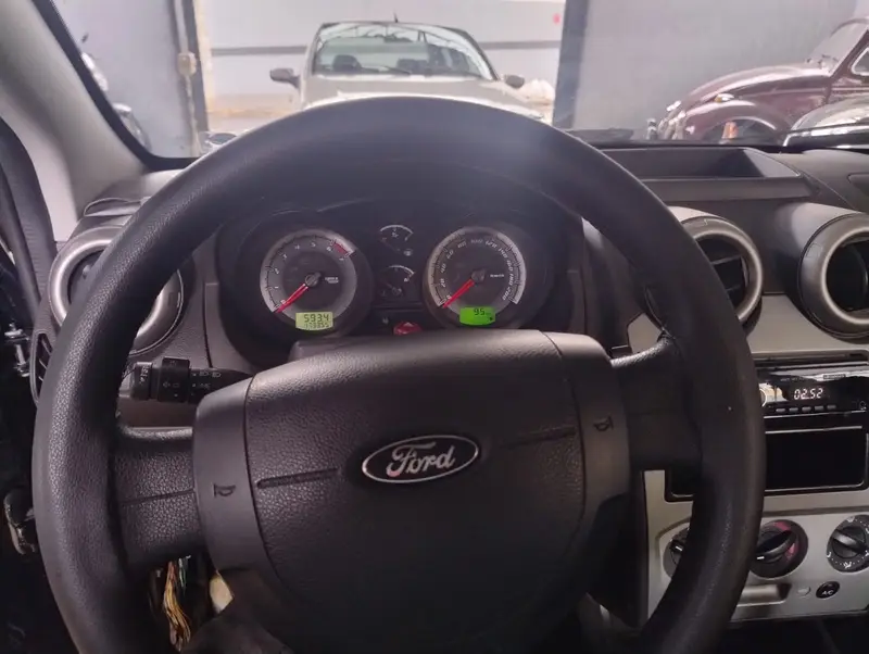 Ford Fiesta Hatch SE Rocam 1.6 (Flex)