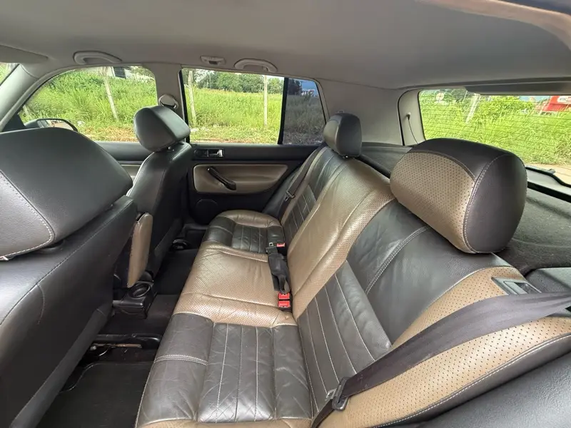 Volkswagen Golf Sportline 1.6 (Flex)
