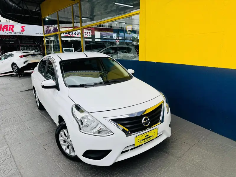 Nissan Versa 1.6 16V SV FlexStart CVT (Flex)
