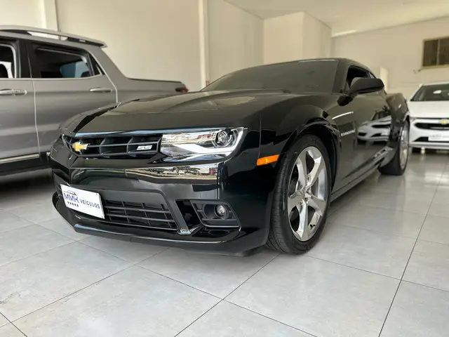 Carro Chevrolet Camaro 2014 SS 6.2