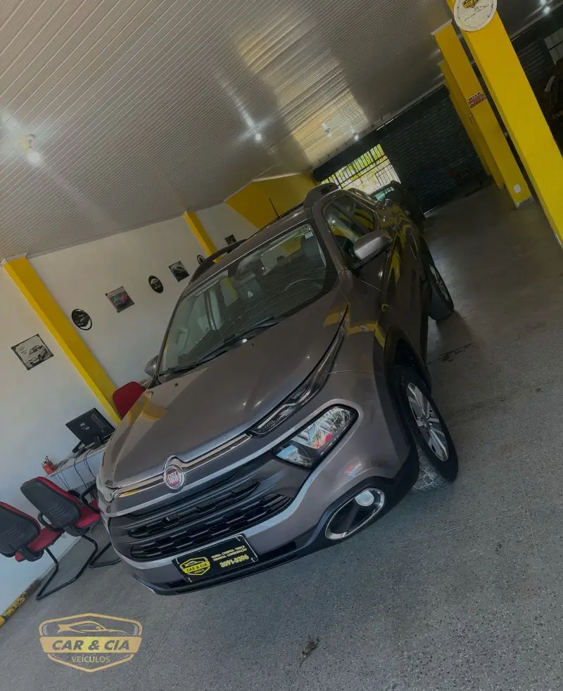 Fiat Toro Freedom 1.8 AT6 4x2 (Flex)