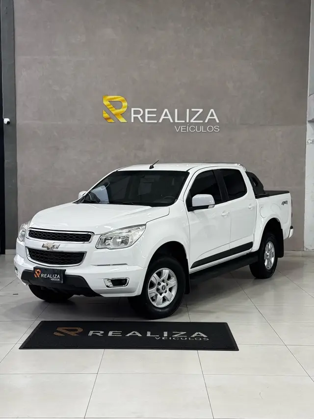 Carro Chevrolet S10 Cabine Dupla 2013 S10 2.8 CTDI LT 4WD (Cabine Dupla)