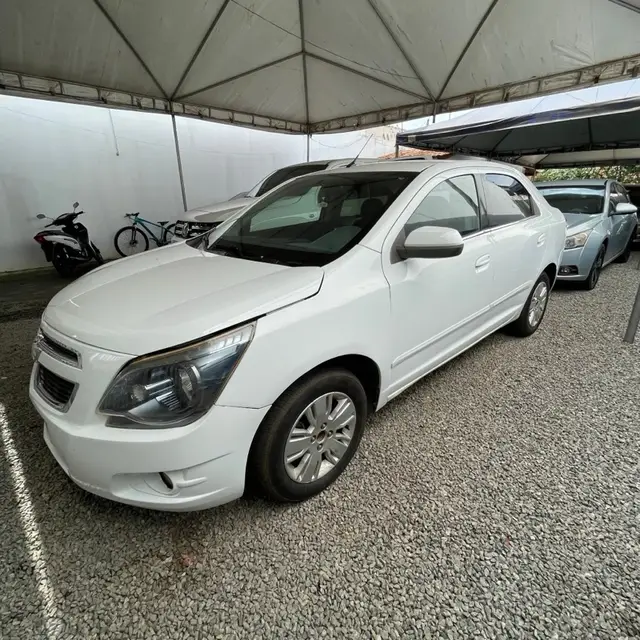 Carro Chevrolet Cobalt 2015 LTZ 1.8 8V (Flex)