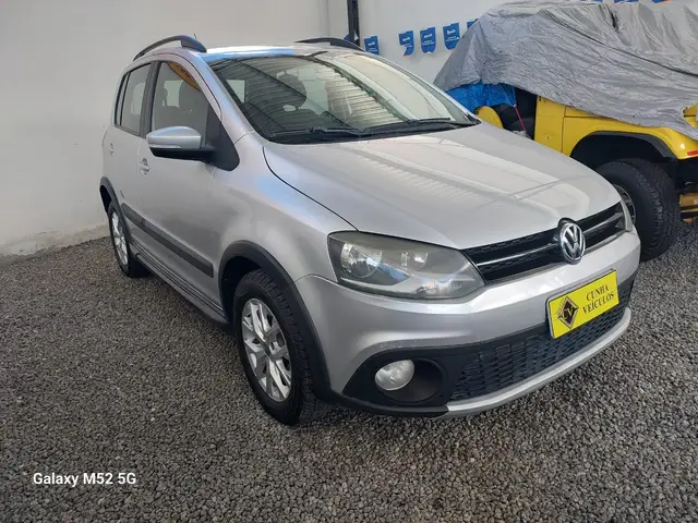 Carro Volkswagen CrossFox 2014 1.6 Mi Total Flex