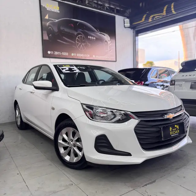 Carro Chevrolet Onix 2023 LT 1.0