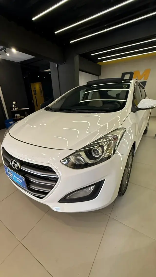 Carro Hyundai i30 2016 I30 1.8 16V MPI (Básico+Teto)