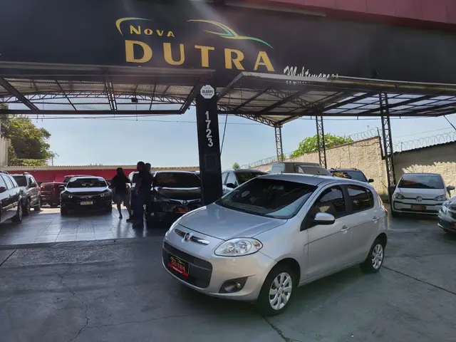 Carro Fiat Palio 2016 Attractive 1.4 Evo (Flex)