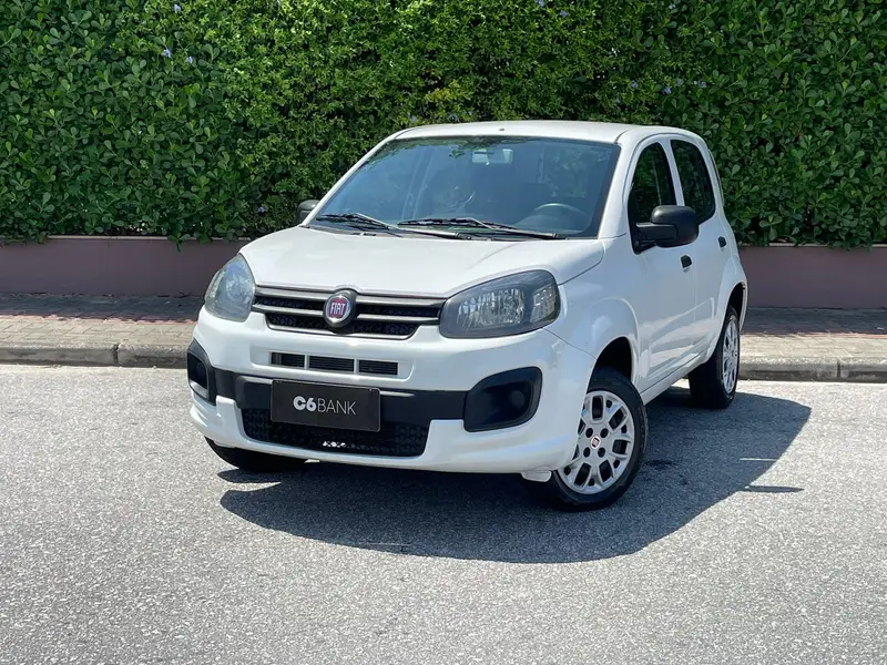 Fiat Uno Attractive 1.0 8V (Flex) 4p