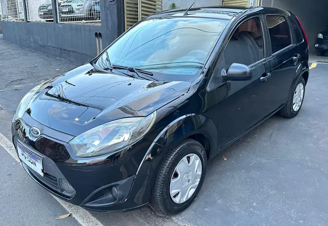 Carro Ford Fiesta Hatch 2011 1.0 (Flex)