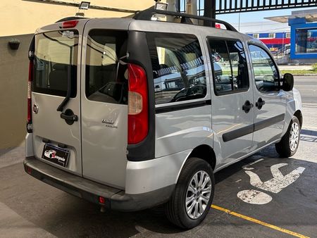 Doblò Essence 1.8 5L (Flex)