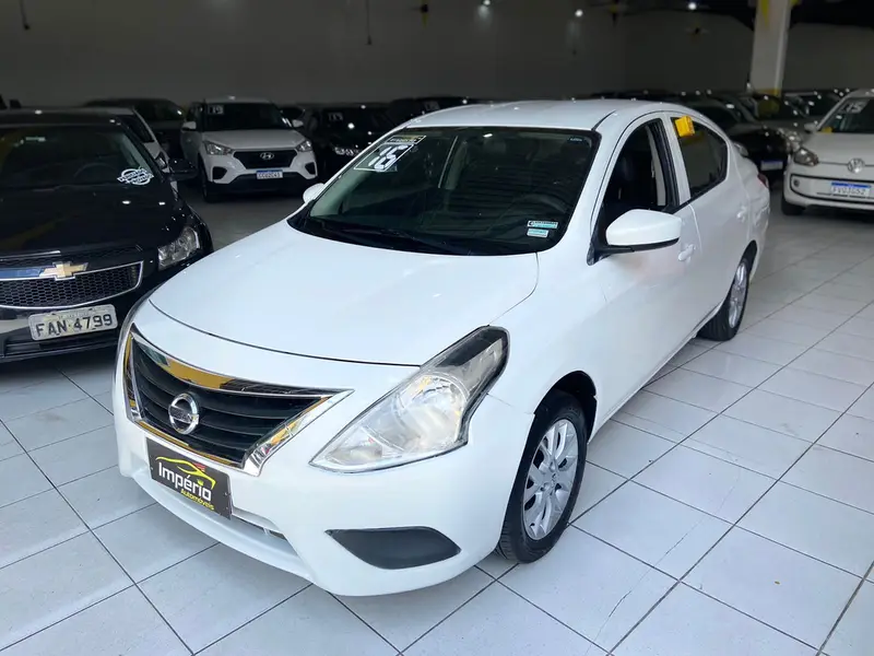 Nissan Versa 1.0 12V S (Flex)