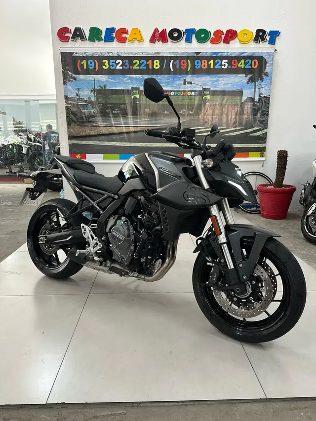 Carro Suzuki GSX-8S 2025 776 cc