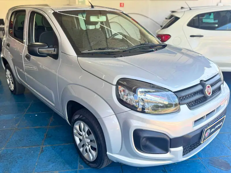 Fiat Uno Attractive 1.0