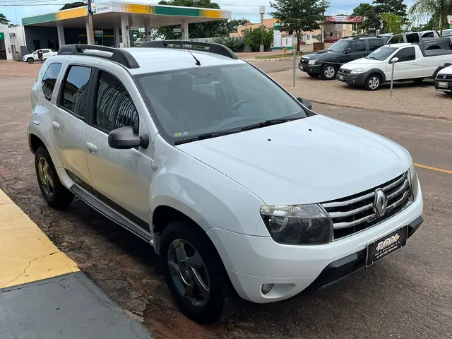 Carro Renault Duster 2015 2.0 16V Dynamique (Aut) (Flex)