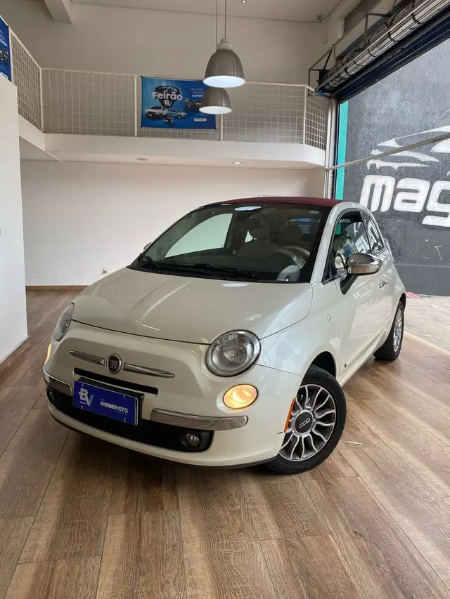 Carro Fiat 500 2014 Cabrio 1.4 Multiair (Aut)