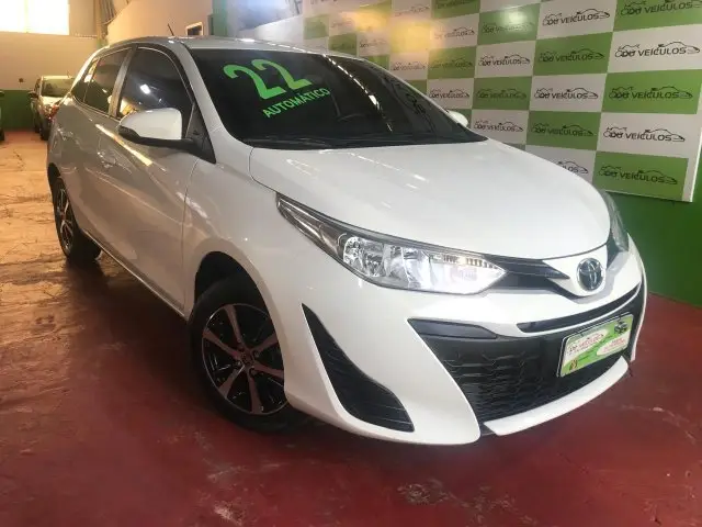 Carro Toyota Yaris 2022 1.3 XL Live CVT (Flex)