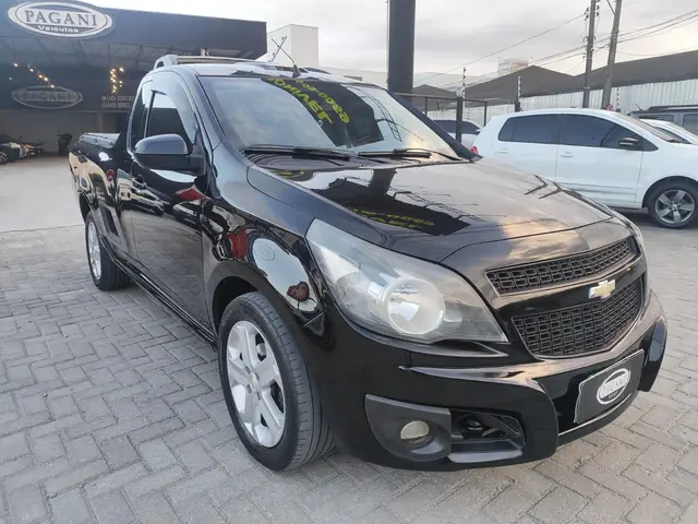 Carro Chevrolet Montana 2015 Sport 1.4 (Flex)