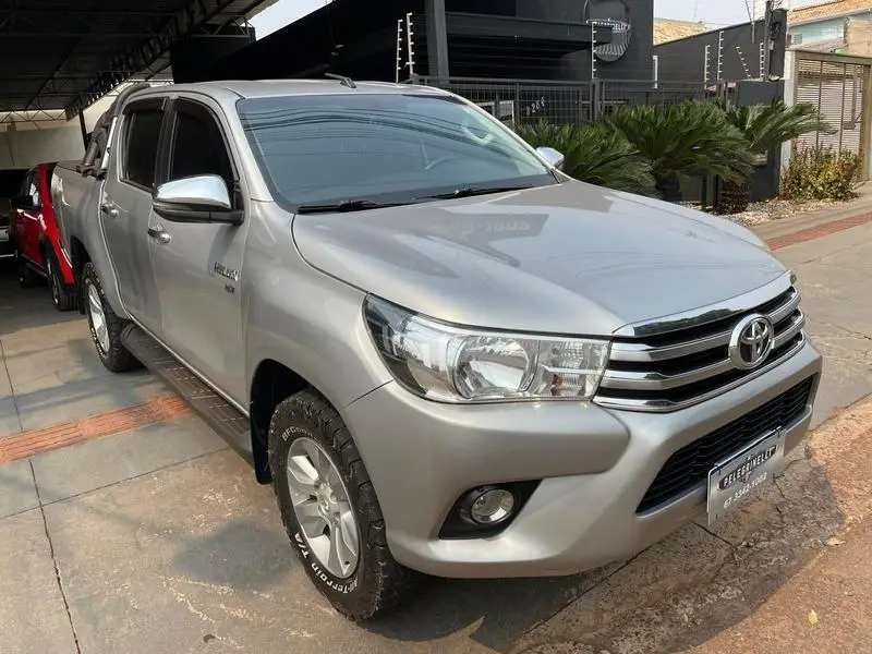 Toyota Hilux 2.7 SR CD 4x2 (Flex)