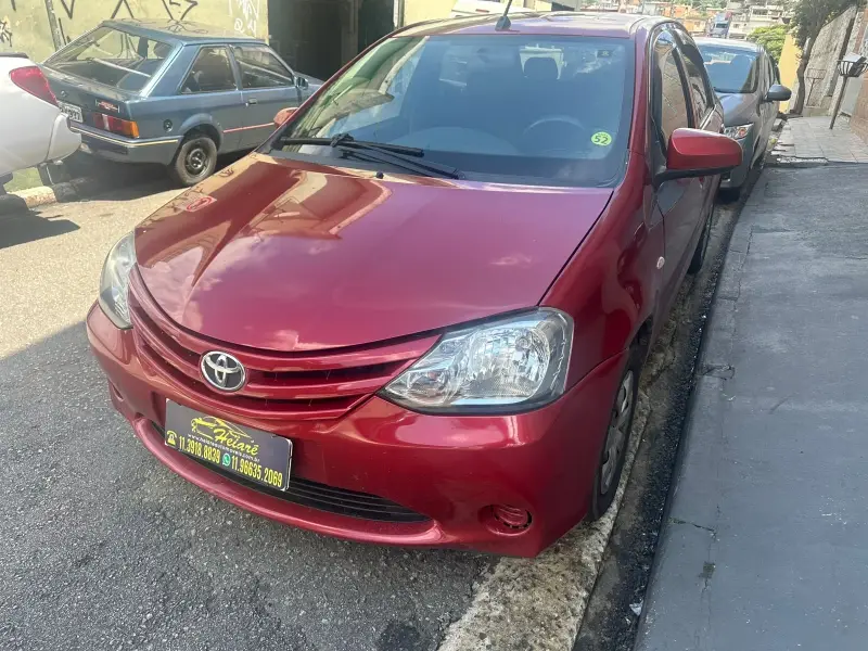 Toyota Etios Sedan X 1.5 (Aut) (Flex)