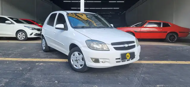 Carro Chevrolet Celta 2013 LT 1.0 (Flex)