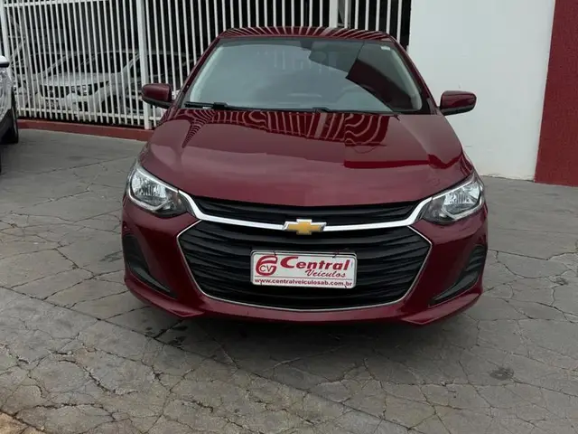Carro Chevrolet Onix 2023 LT 1.0