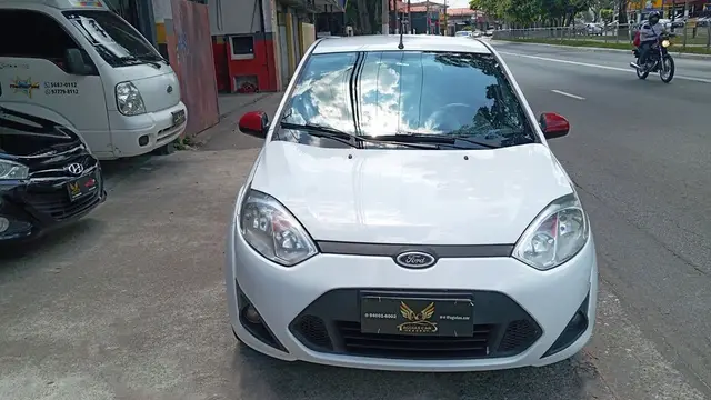 Carro Ford Fiesta Hatch 2013 SE Rocam 1.6 (Flex)