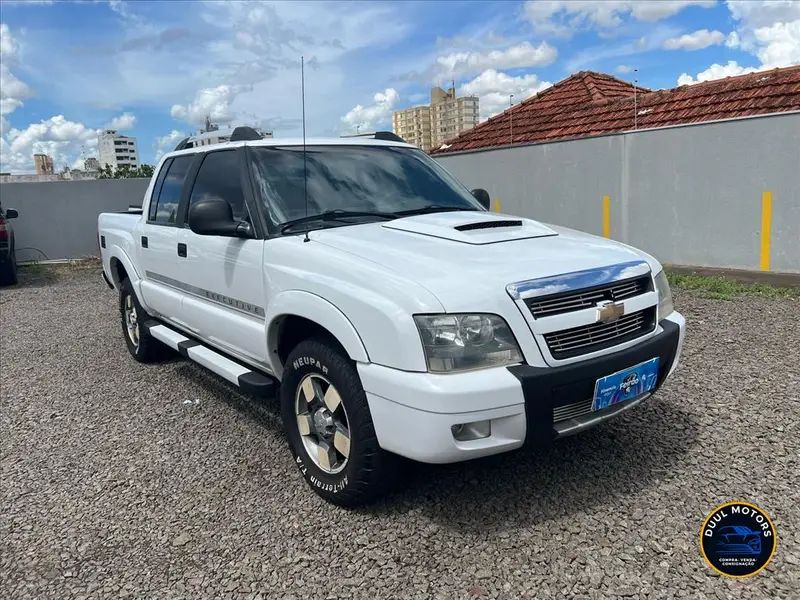 Chevrolet S10 Executive 4x2 2.4 (Flex) (Cab Dupla)