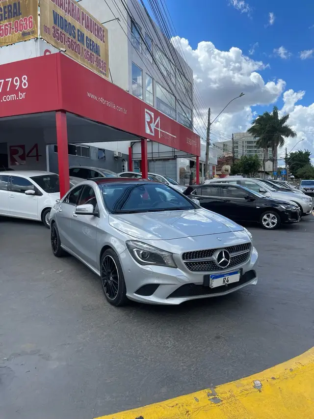 Carro Mercedes-Benz Classe A  2015 200 1.6 FlexFuel DCT Turbo
