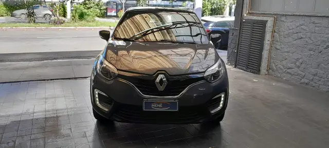 Carro Renault Captur 2019 Life 1.6 16v SCe CVT (Flex)