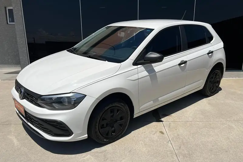 Volkswagen Polo Track 1.0 Flex 12V 5p