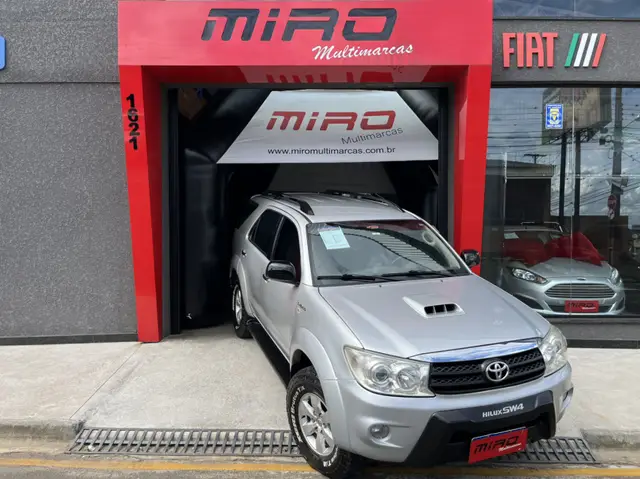 Carro Toyota Hilux SW4 2011 SRV 4x4 3.0 Turbo  (aut)