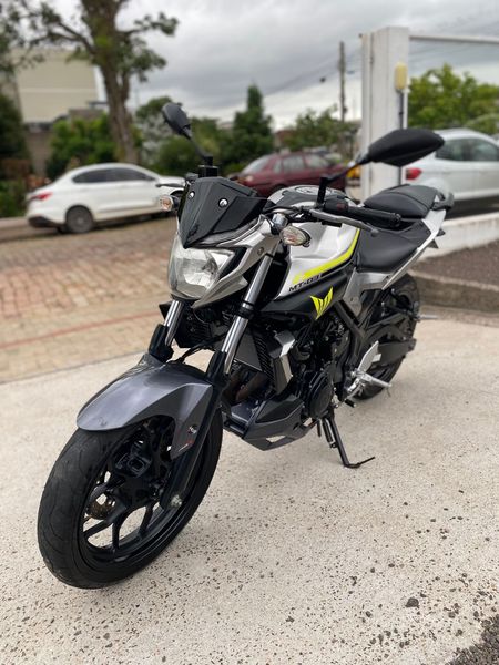 MT-03 (ABS)