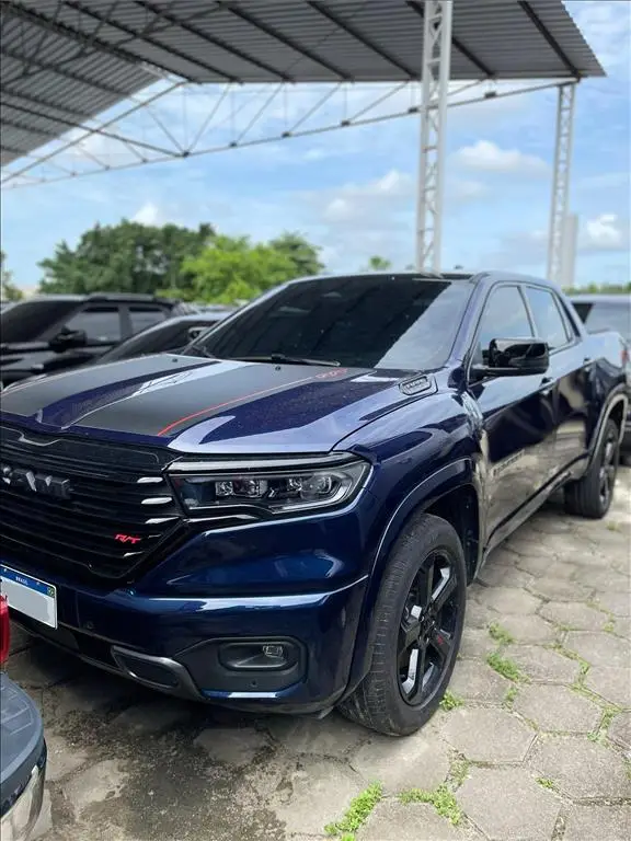 Carro RAM Rampage 2024 R/T 2.0 Turbo