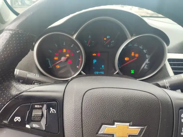 Carro Chevrolet Prisma 2013 1.4 LT SPE/4
