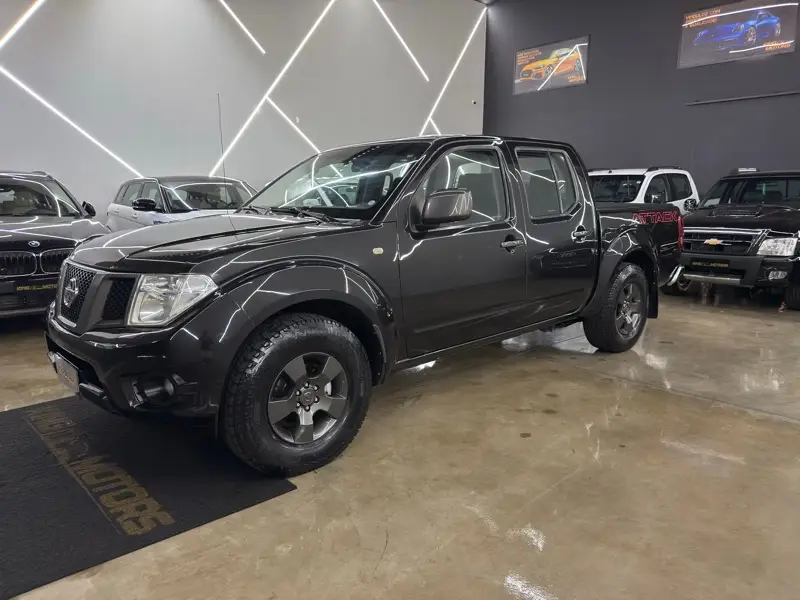 Nissan Frontier 2.5 TD CD 4x2 SV Attack